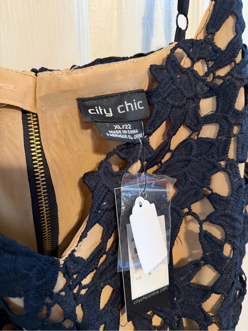 City Chic Navy Lace Overlay Dress with Nude Lining - Picture 3 of 10